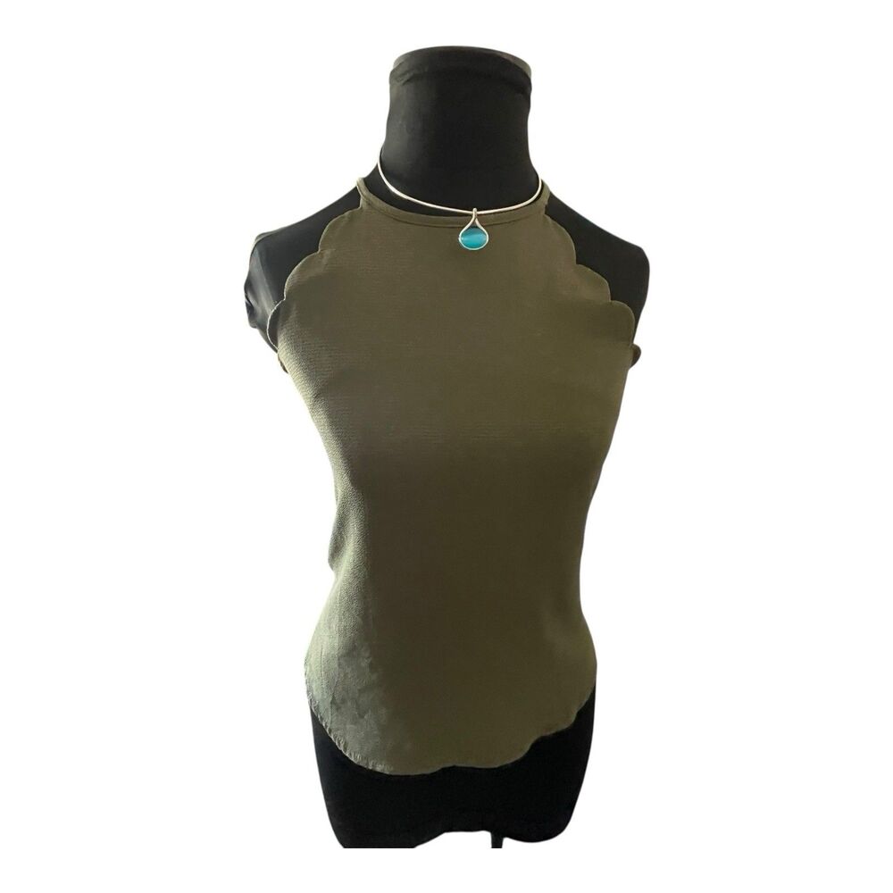 MINE Blouse Top Womens Small Green Scalloped Sleeveless Button Collar Army Green